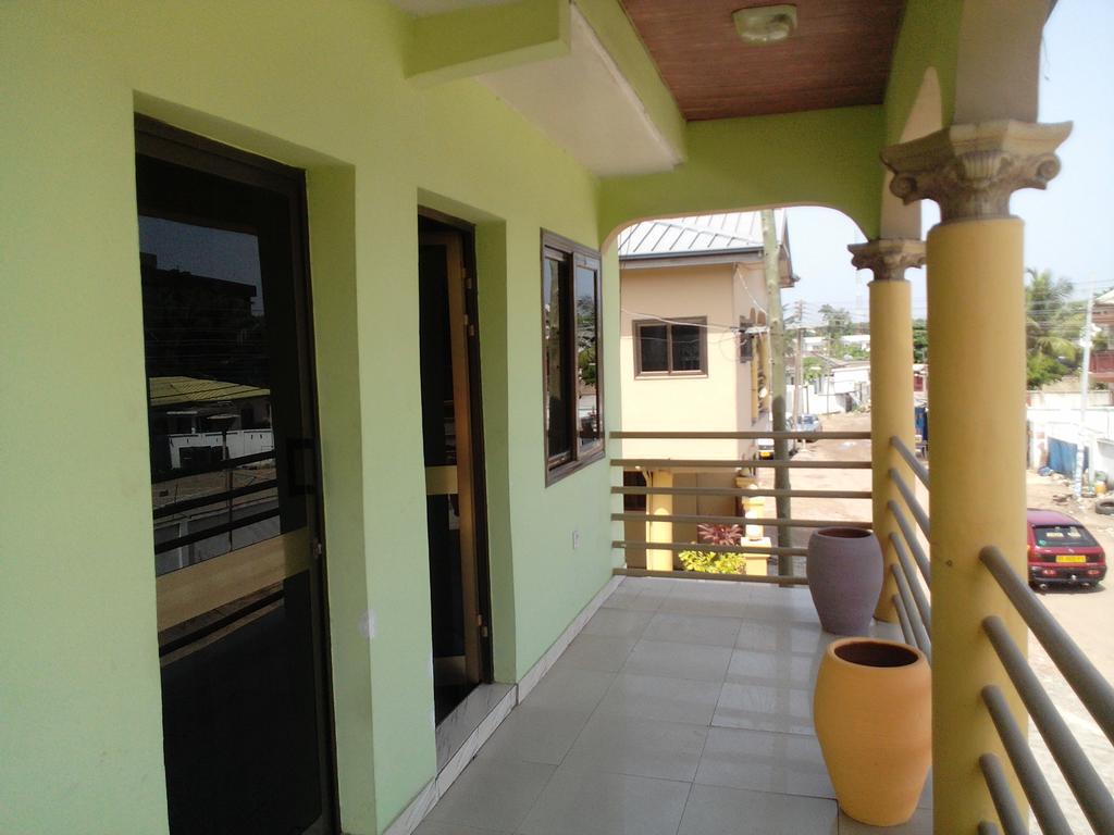 Feehi'S Place Accra Exterior photo